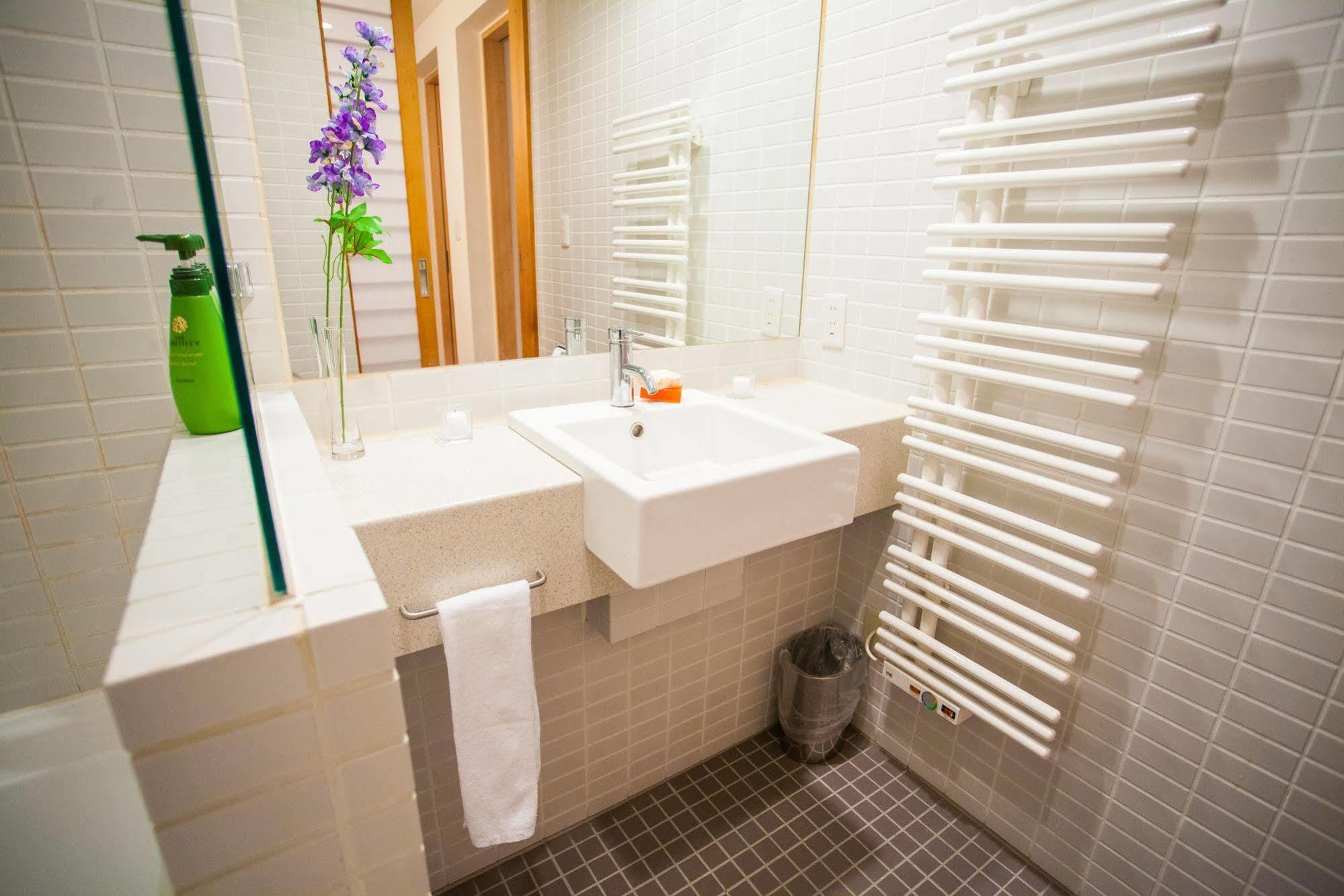 Yuki Yama Apartments Hirafu Екстер'єр фото