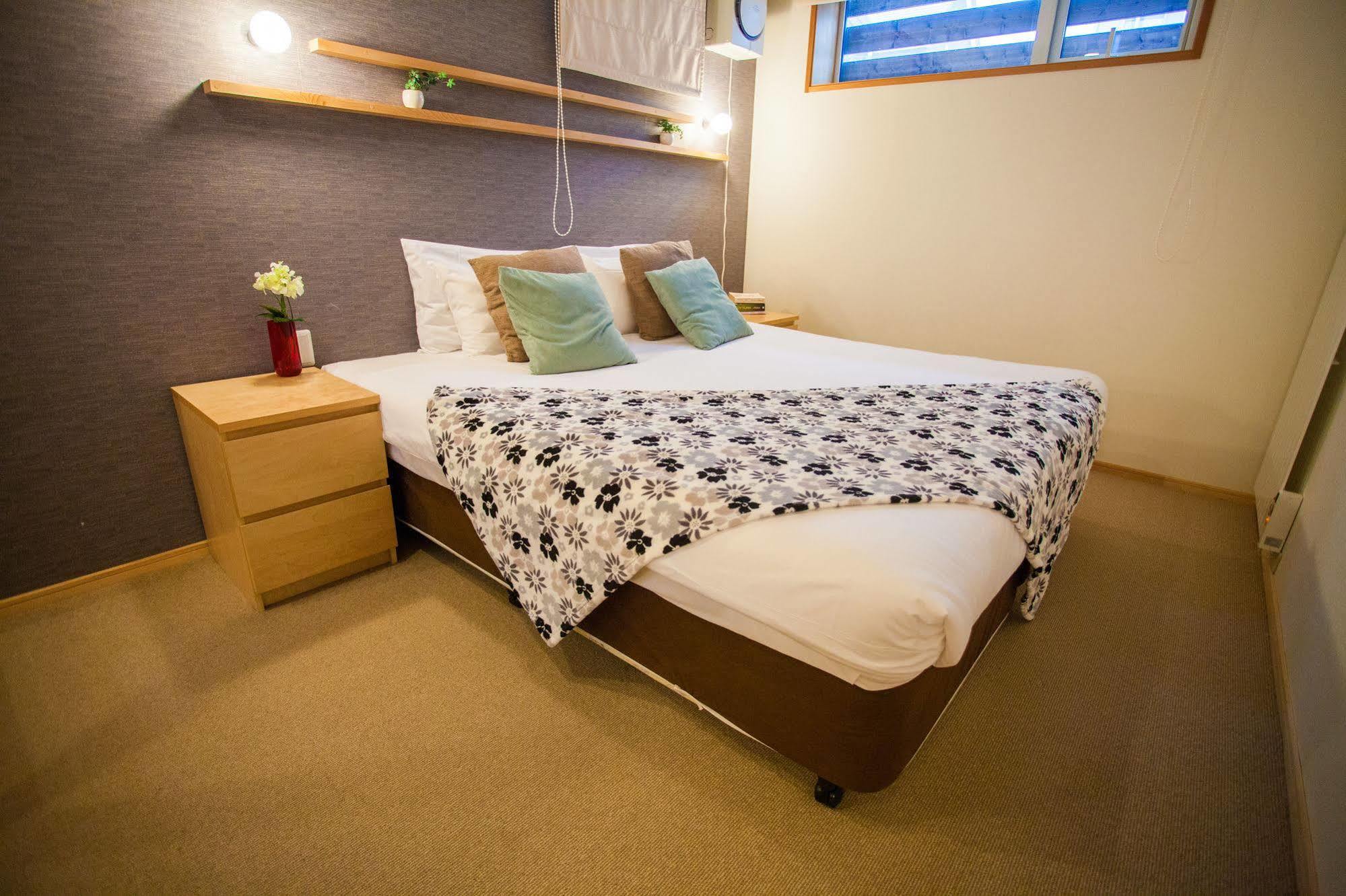 Yuki Yama Apartments Hirafu Екстер'єр фото